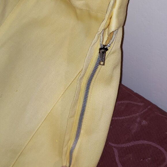 Canary Yellow Capri Pants - Picture 5 of 5